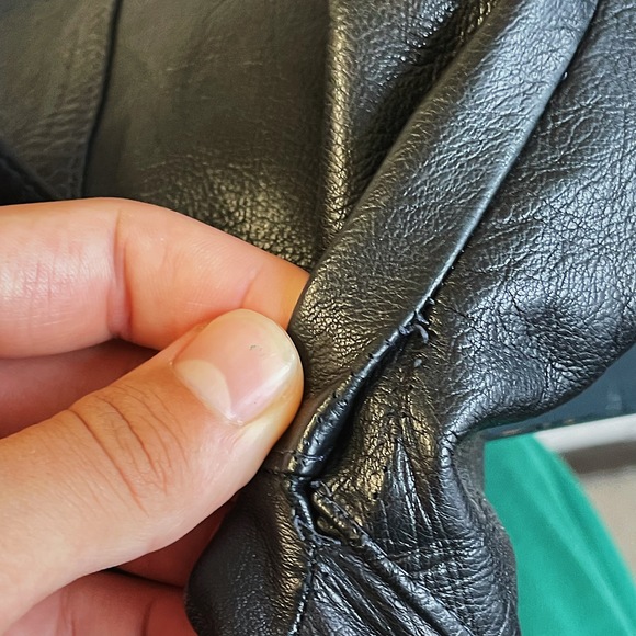 Vintage 80's Black Leather Jacket - Picture 8 of 8